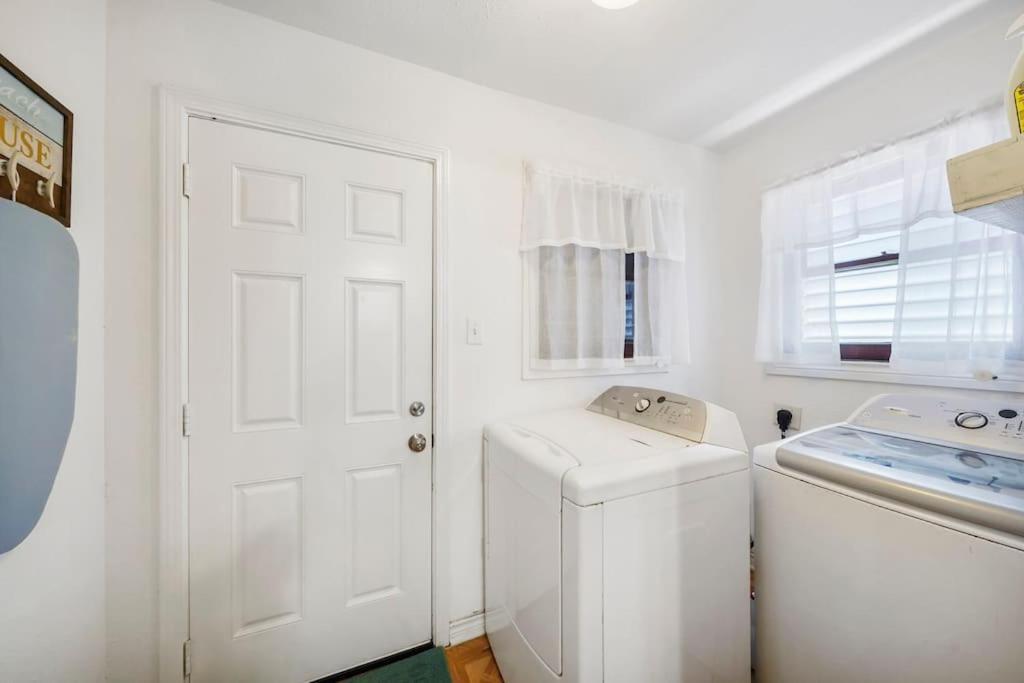 Galveston Beach House Family/Pet Friendly 외부 사진