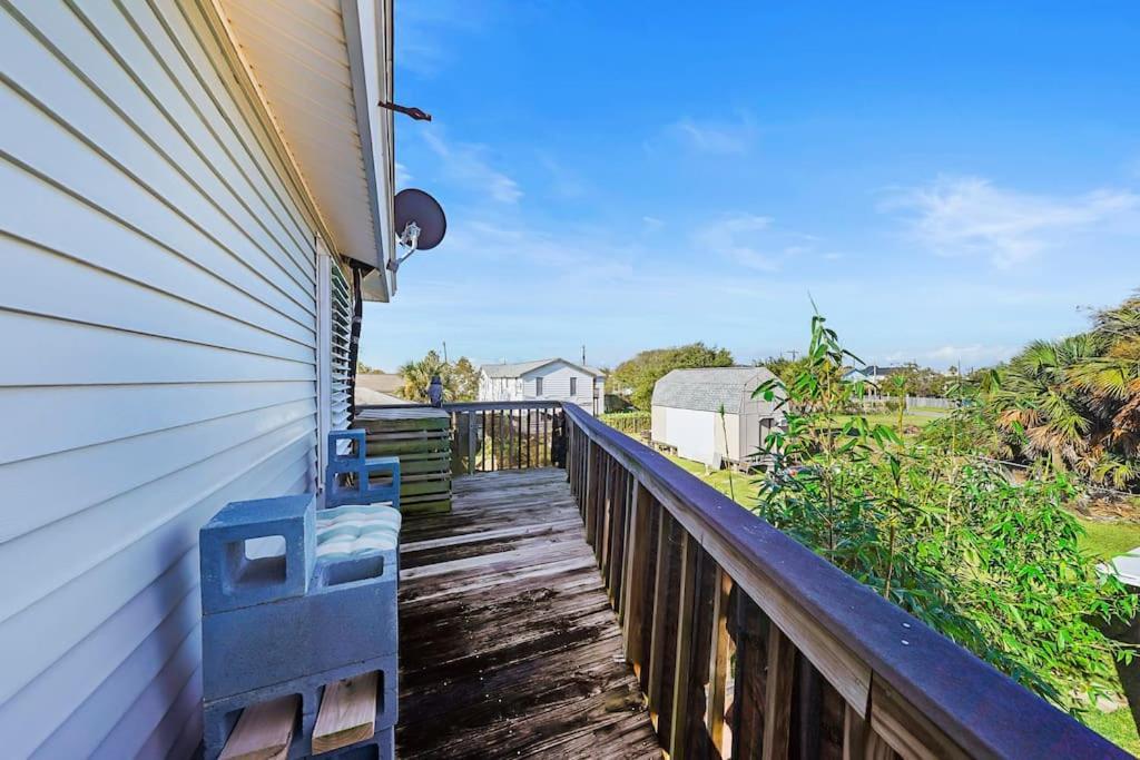 Galveston Beach House Family/Pet Friendly 외부 사진