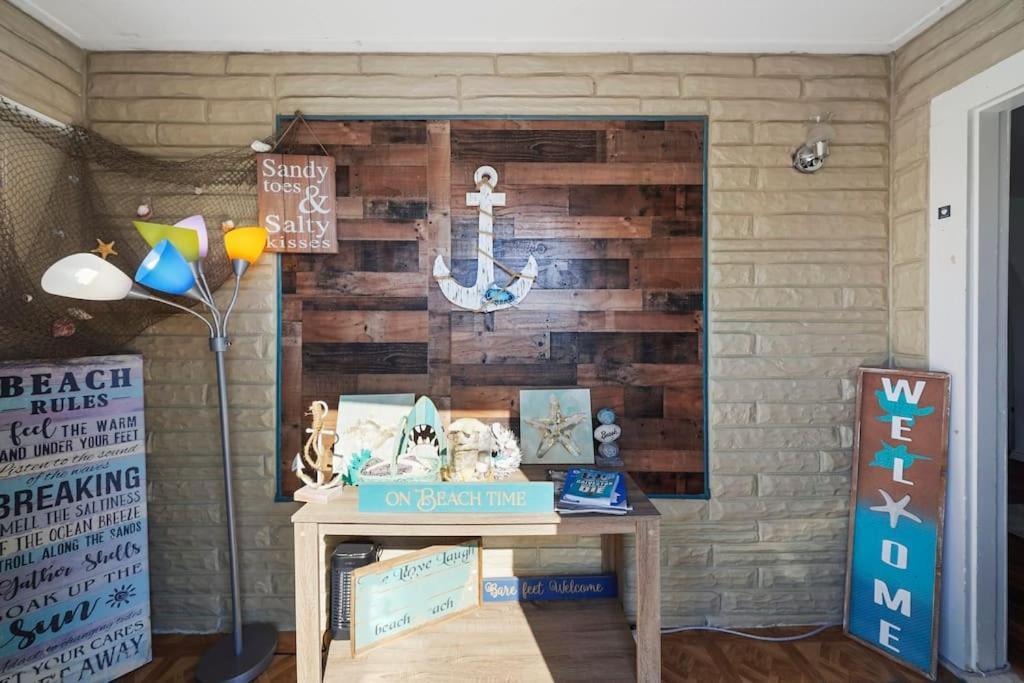 Galveston Beach House Family/Pet Friendly 외부 사진